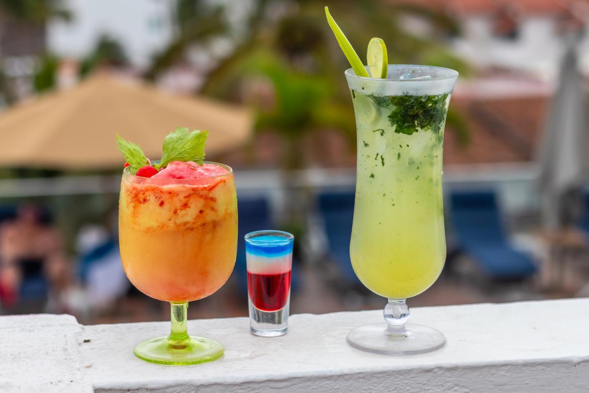 The Paramar Beachfront Boutique Hotel With Breakfast Included - Downtown Malecon Puerto Vallarta Zewnętrze zdjęcie