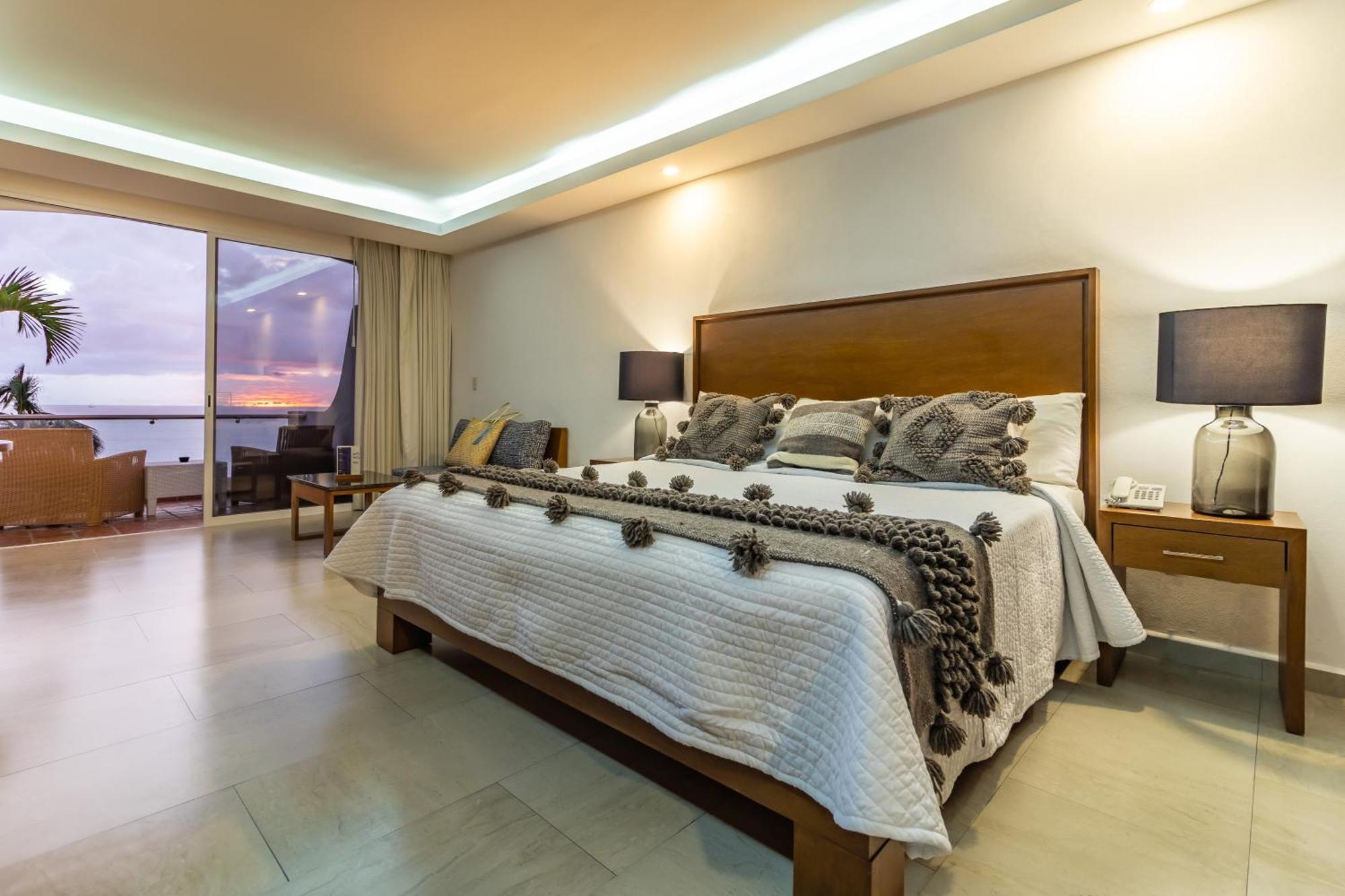 The Paramar Beachfront Boutique Hotel With Breakfast Included - Downtown Malecon Puerto Vallarta Zewnętrze zdjęcie