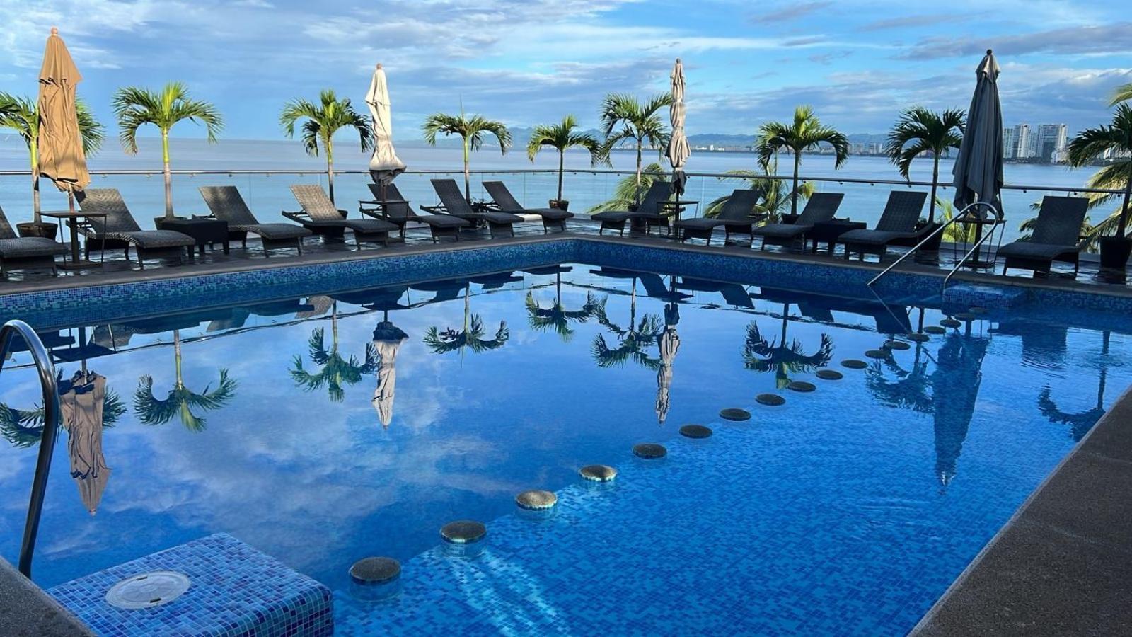 The Paramar Beachfront Boutique Hotel With Breakfast Included - Downtown Malecon Puerto Vallarta Zewnętrze zdjęcie