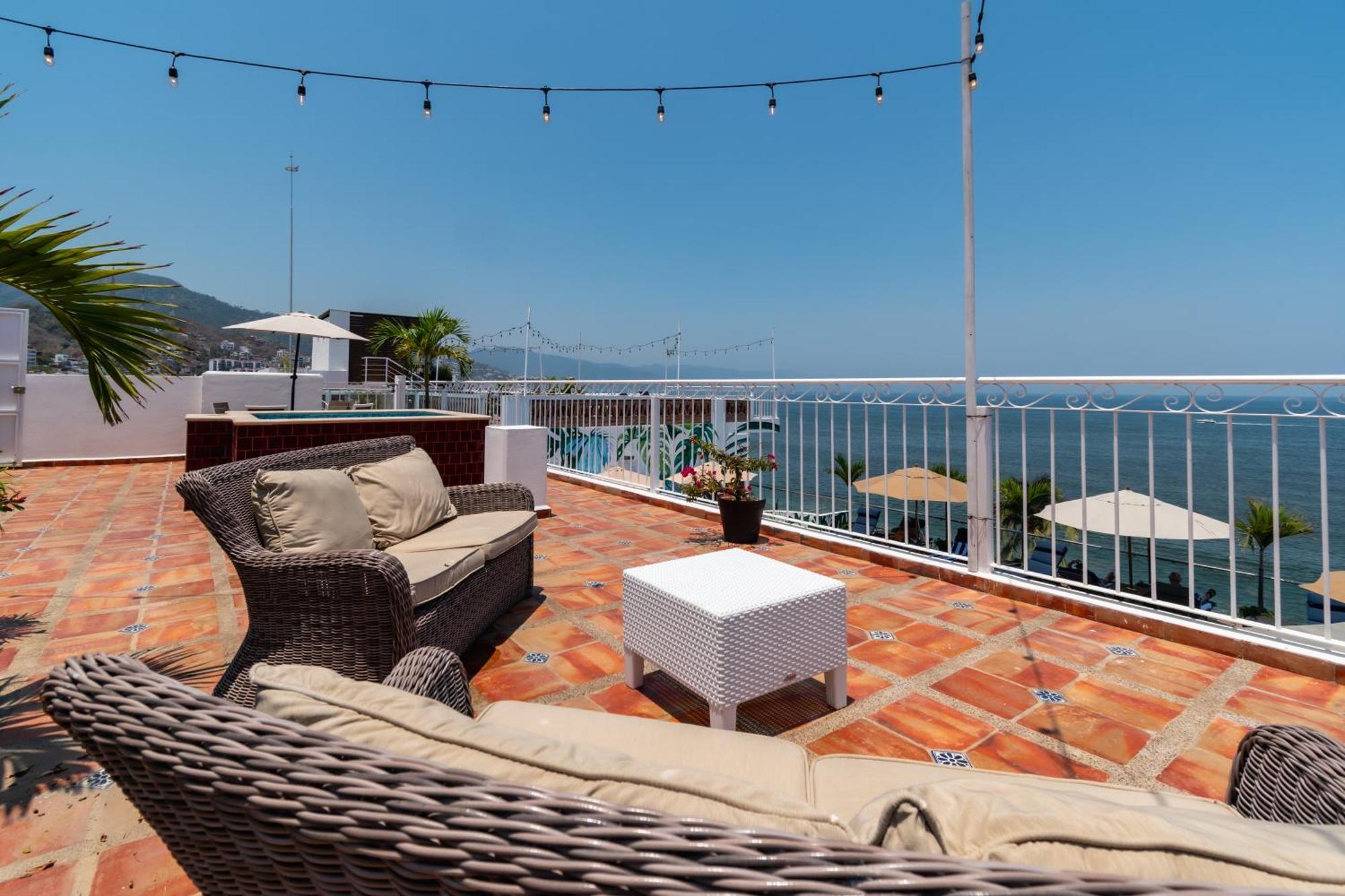 The Paramar Beachfront Boutique Hotel With Breakfast Included - Downtown Malecon Puerto Vallarta Zewnętrze zdjęcie